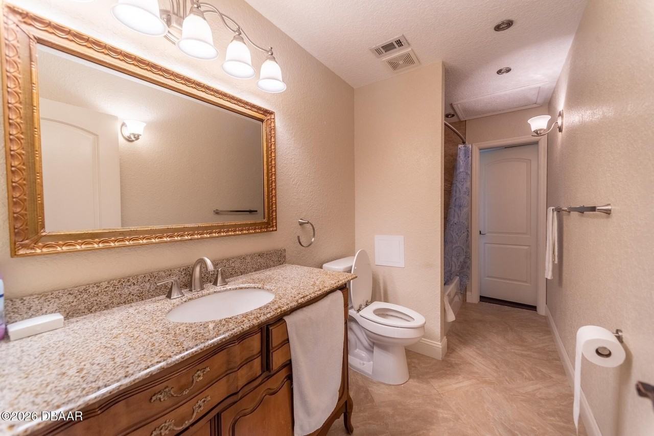 864 S Beach St - Photo 7 of 25