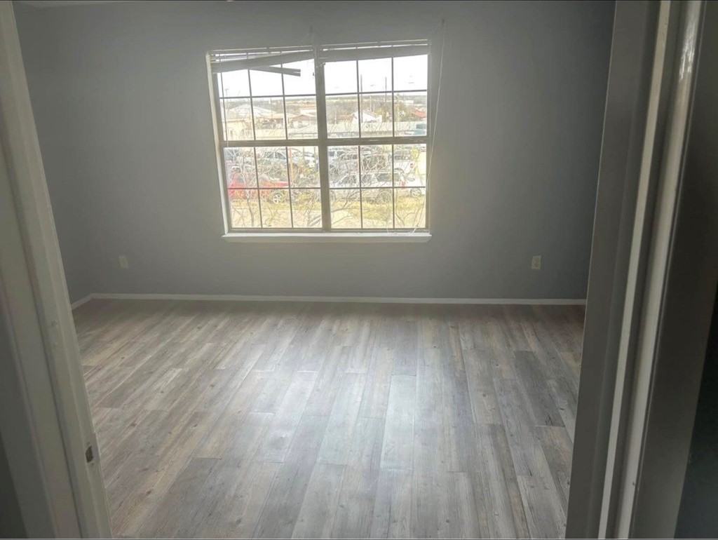 1467 Katy Dr - Photo 4 of 9