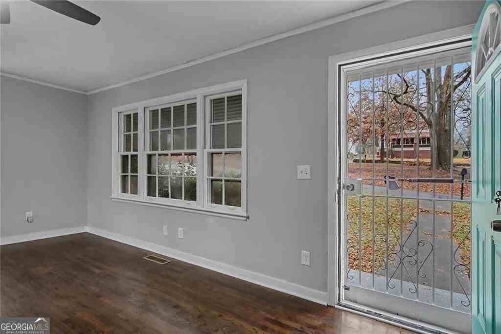 725 Matilda Pl Nw - Photo 4 of 28