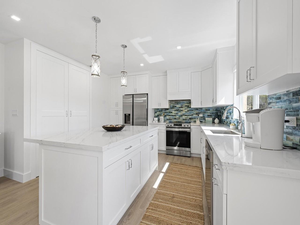 22 Atlantic Blvd #B - Photo 7 of 50