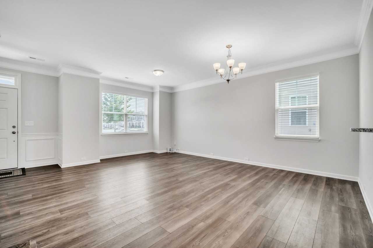 351 Intrepid Ct #1 - Photo 2 of 27