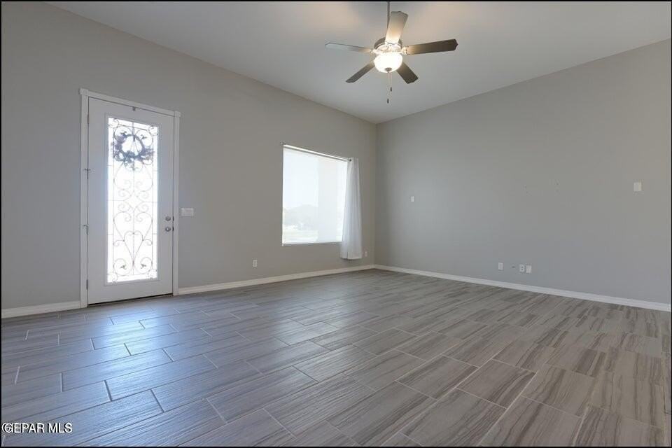 14512 Charles Foster Ave - Photo 4 of 42