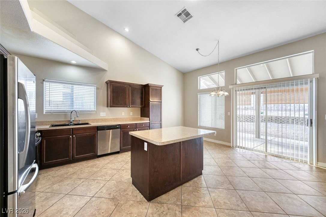 849 Coral Cottage Dr - Photo 7 of 25