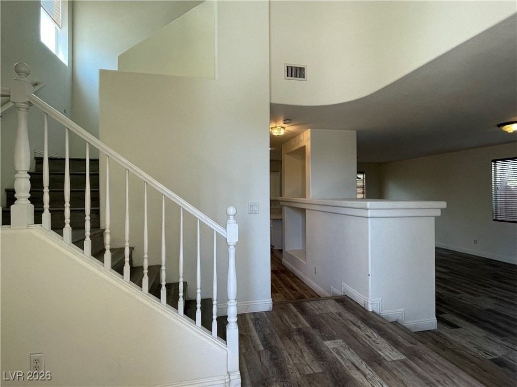 5755 Field Breeze St - Photo 3 of 27