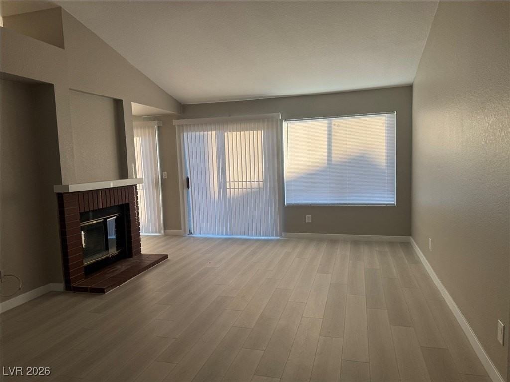 7447 Palermo Ave - Photo 4 of 26