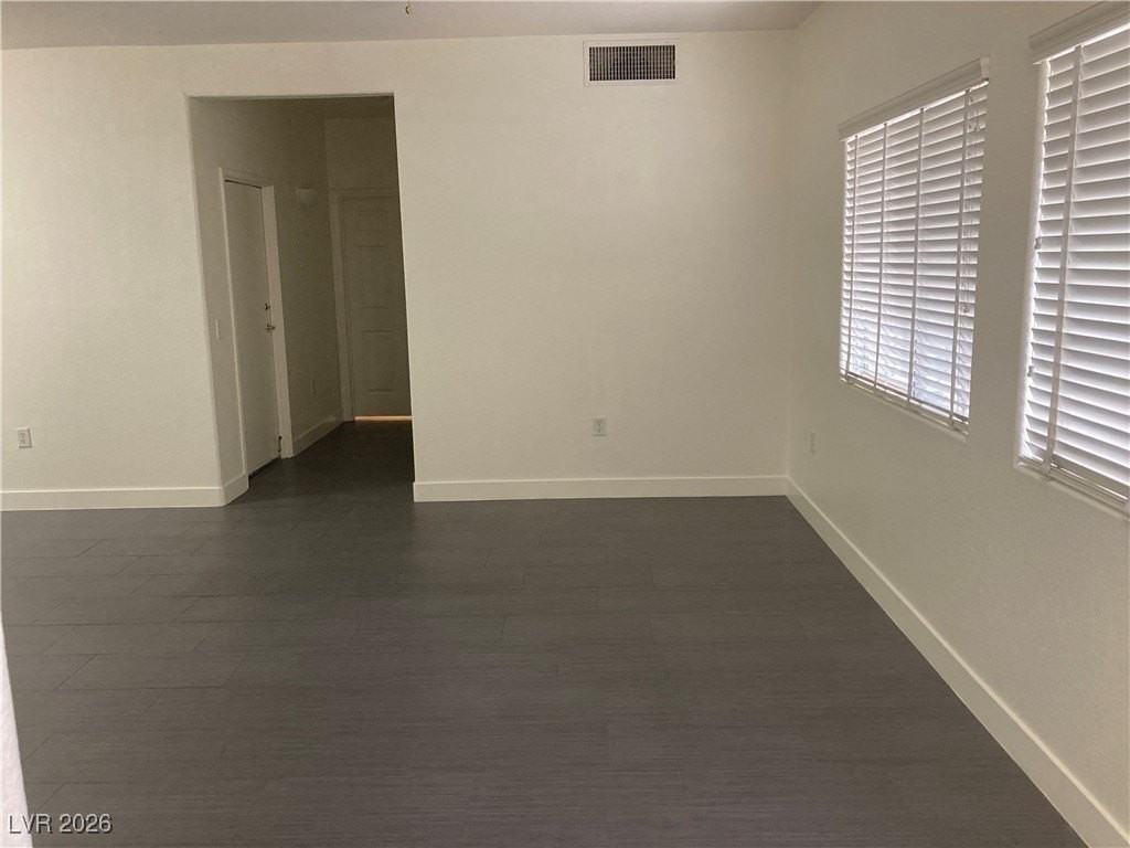 2001 Quartz Cliff St #103 - Photo 4 of 38