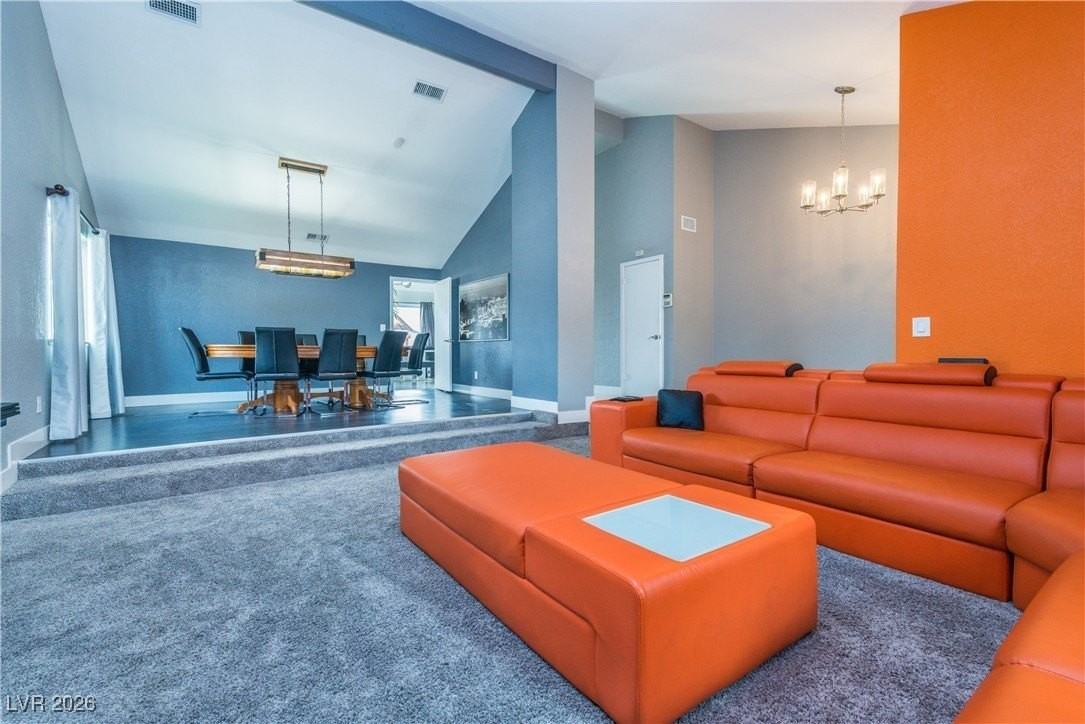 3954 Keystone Ct - Photo 3 of 27