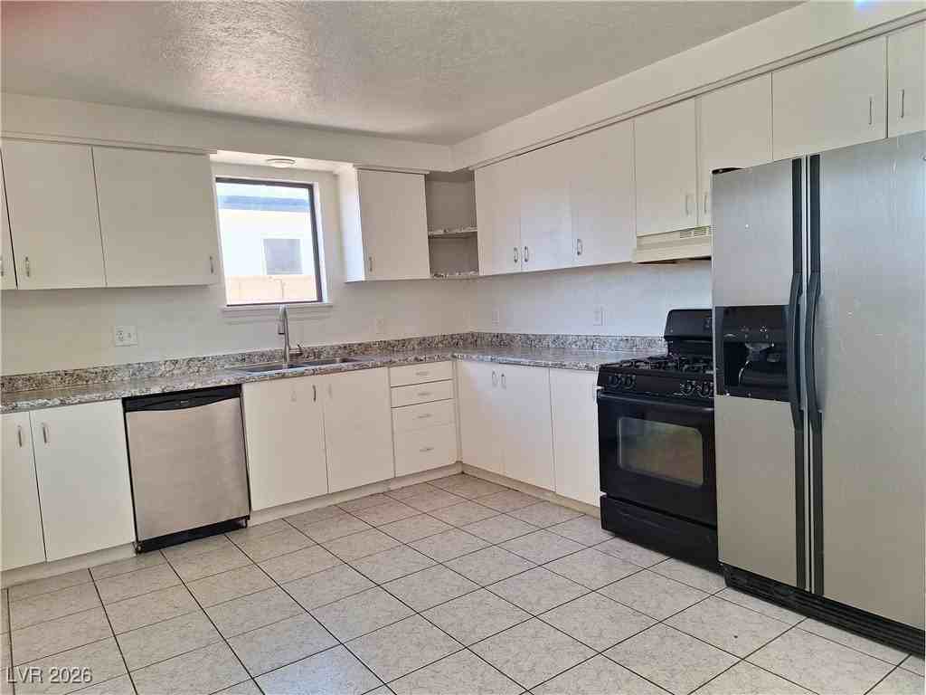 4313 Nolan Ln - Photo 5 of 12