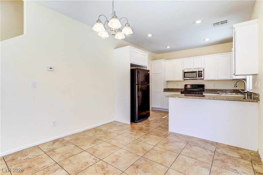 10320 Bluff Valley Ct - Photo 7 of 24