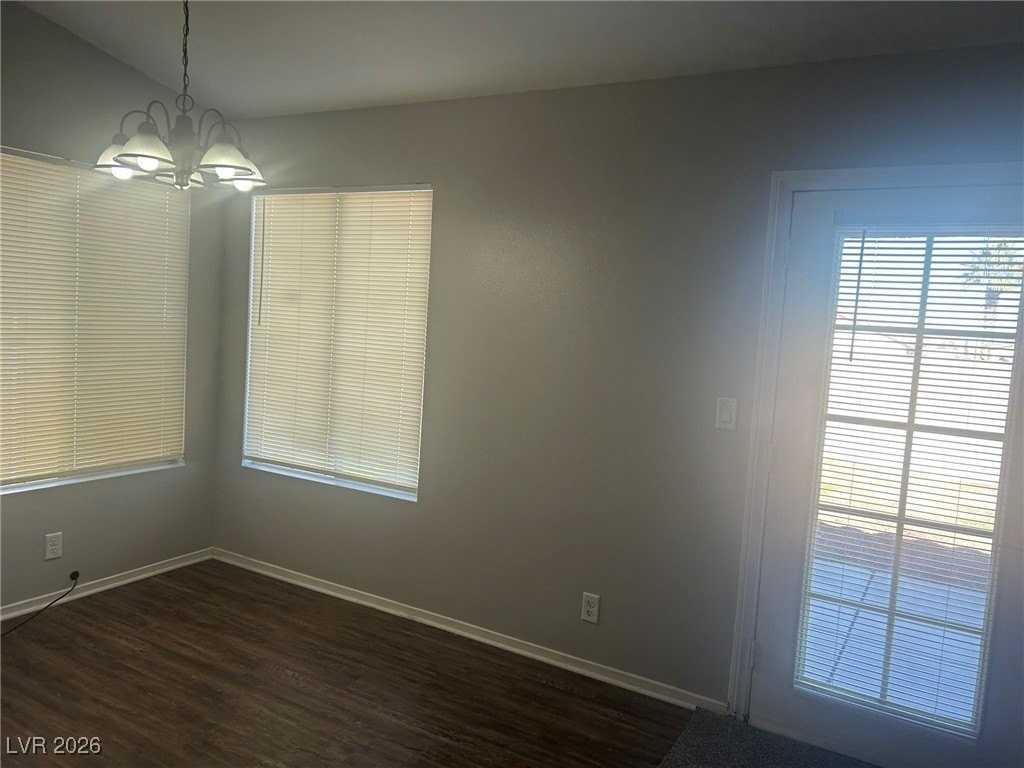 948 Chaps Cir - Photo 5 of 29