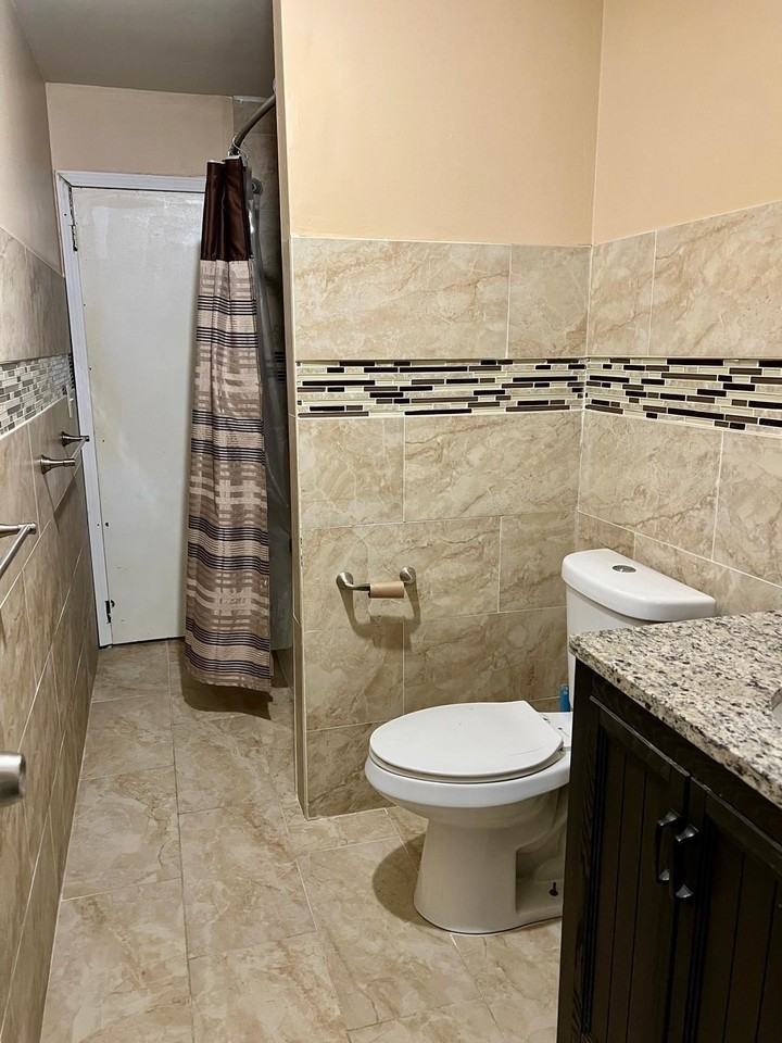 3514 Spruce St - Photo 5 of 15