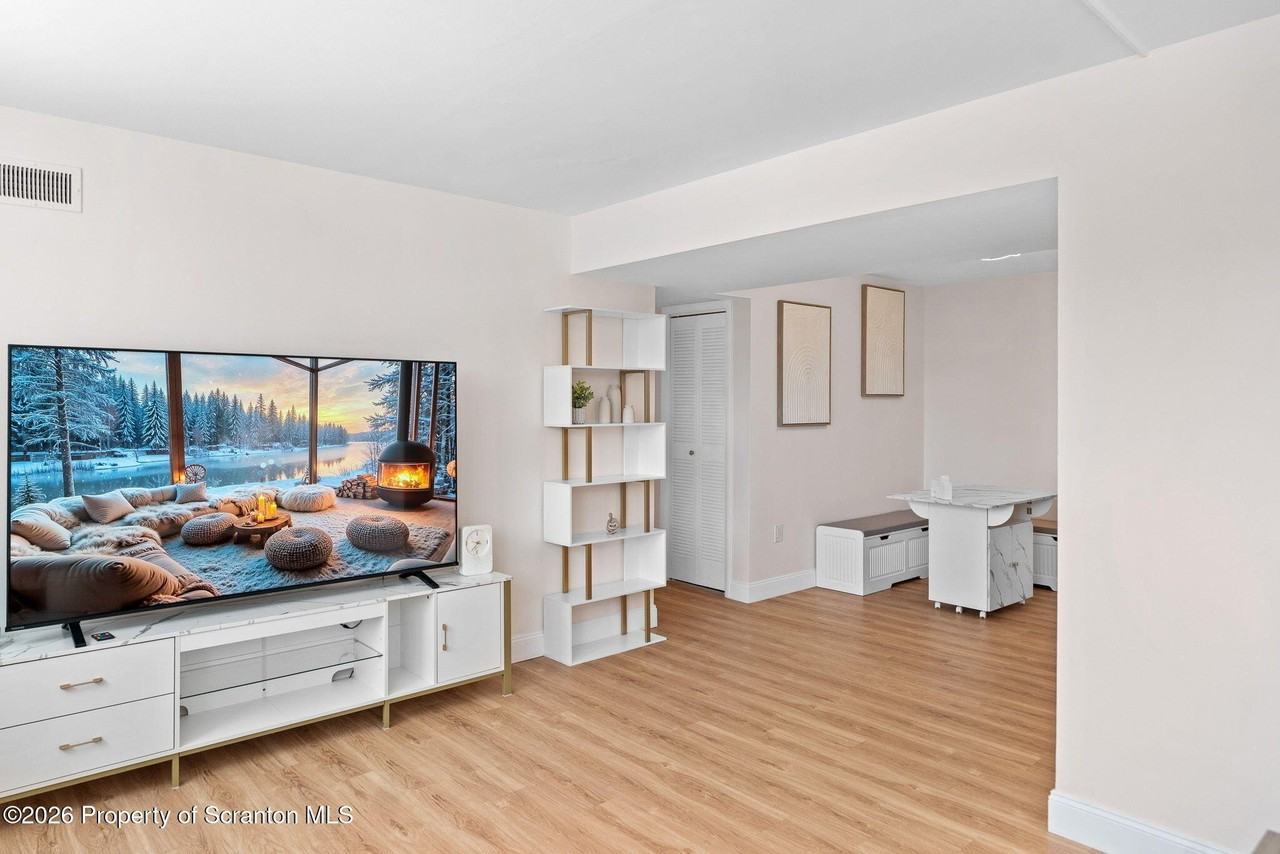 220 Linden St Apt 503 #503 - Photo 7 of 40