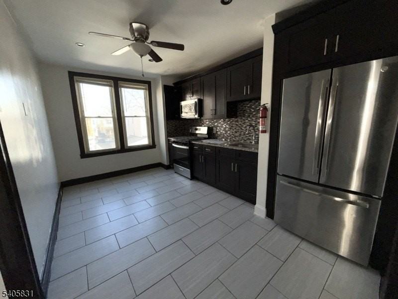 98 Yale Ave - Photo 4 of 9