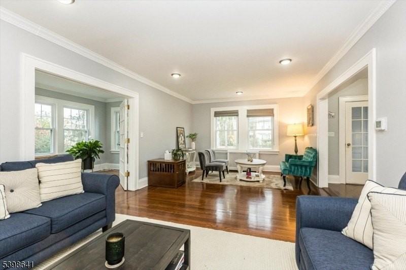 169 Heywood Ave - Photo 4 of 34