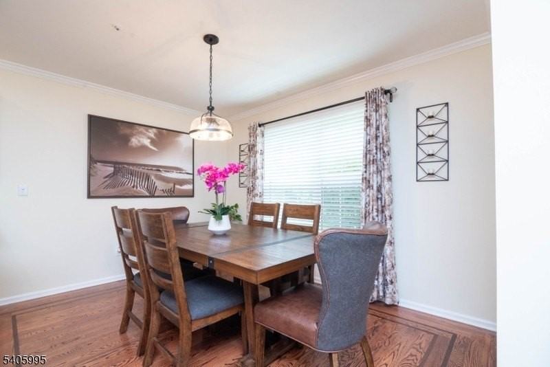 206 Sheffield Ct - Photo 5 of 18