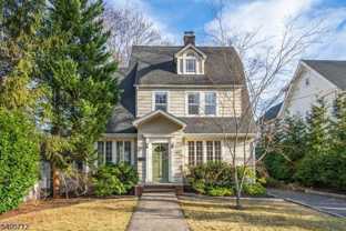 479 Grove St - Photo 1 of 1