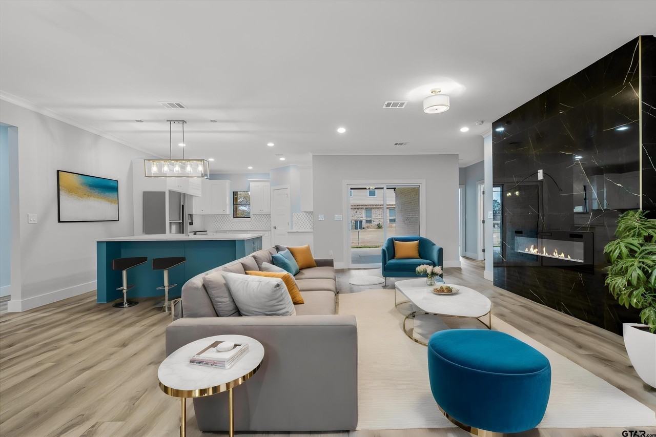 584 Imagine Dr - Photo 3 of 30