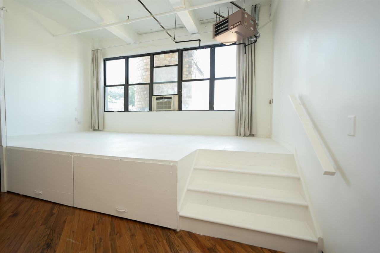 2 Union St #1O - Photo 2 of 17