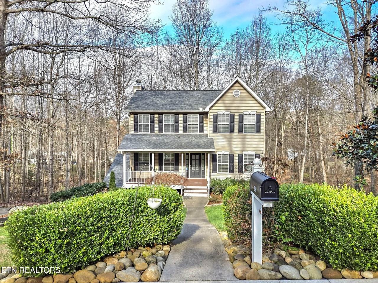 12469 Daisywood Dr - Photo 2 of 41