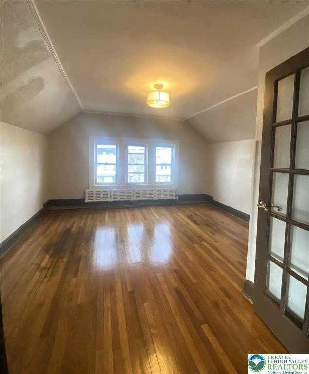 436 Wheeler Ave Apt 3 #3 - Photo 5 of 8