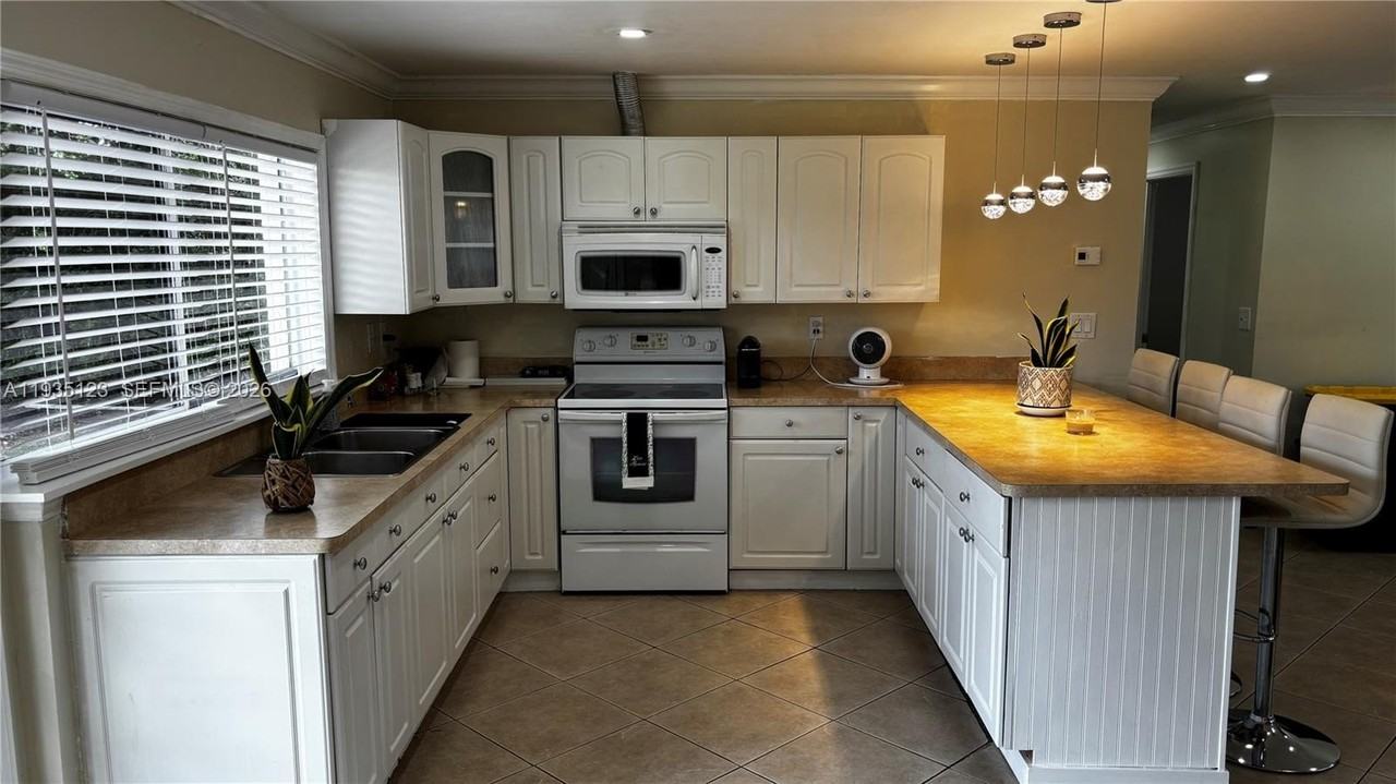 14799 Sw 71st Ln #0 - Photo 4 of 26