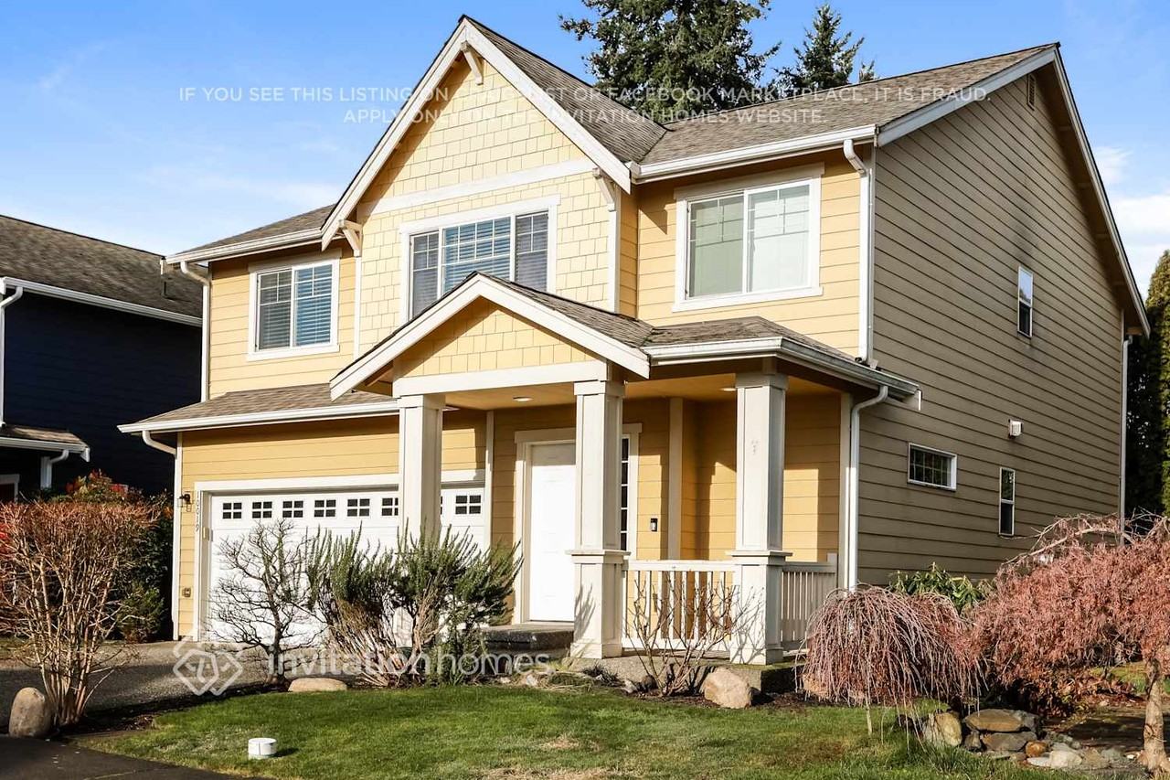 10019 3rd St Ne - Photo 2 of 18