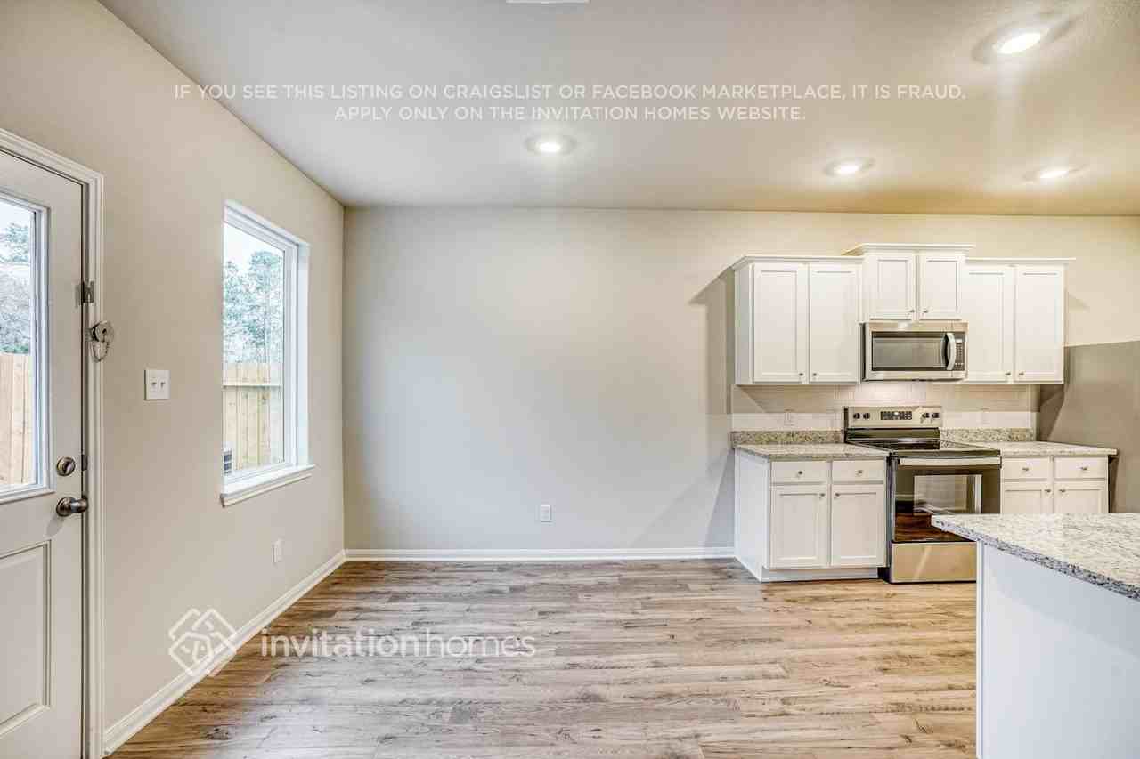 8214 Sunberry Shadow Dr - Photo 7 of 18