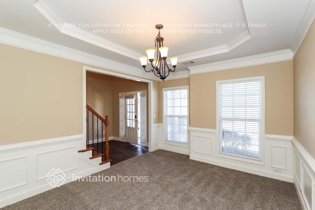 660 Fullier Cir Sw - Photo 5 of 18