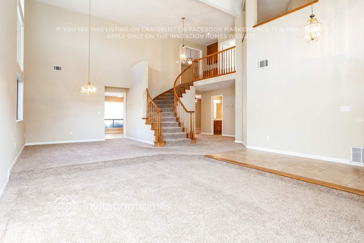 4501 Deerhorn Ct - Photo 2 of 17