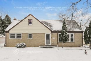 4N157 7th Ave - Photo 1 of 1