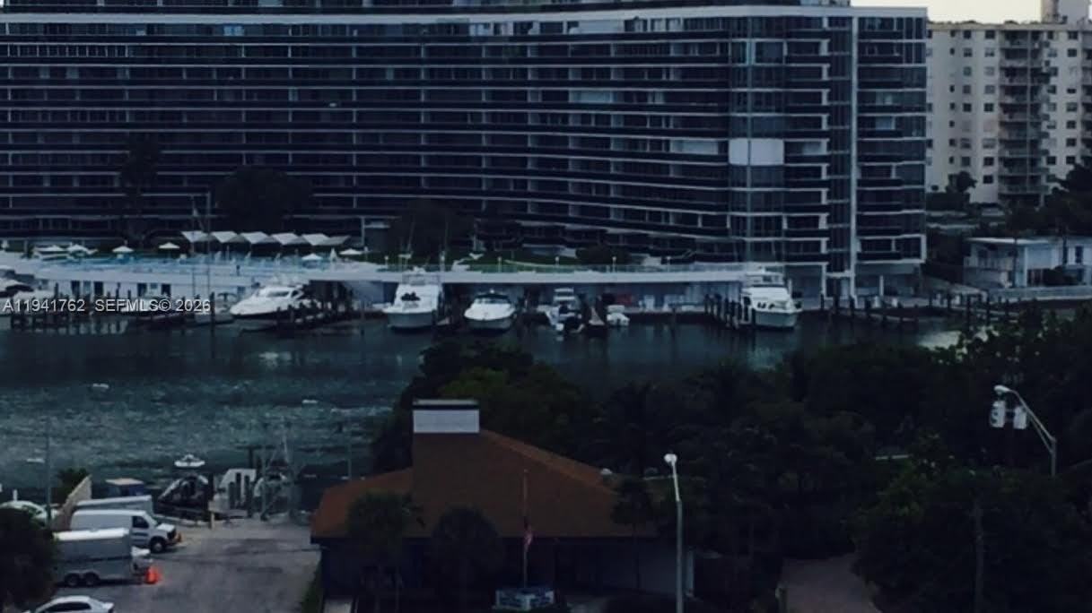 6855 Abbott Ave #601 - Photo 3 of 45