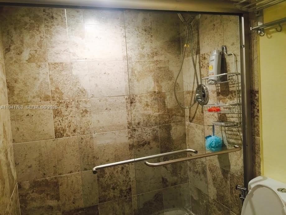 6855 Abbott Ave #601 - Photo 7 of 45