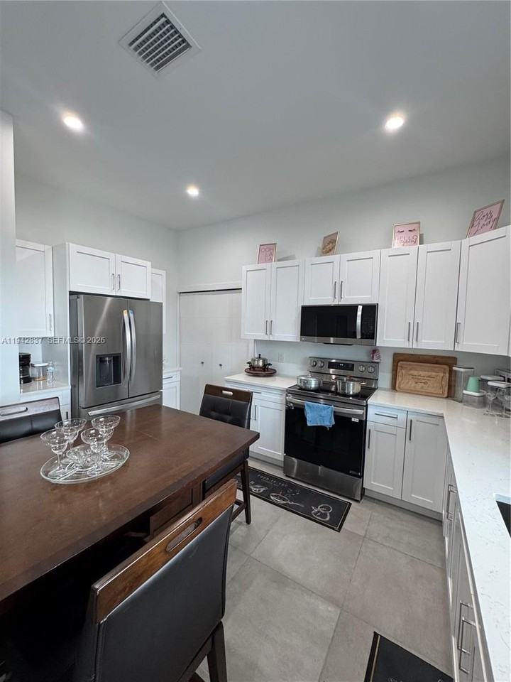 5012 Gunn Pl #0 - Photo 7 of 31