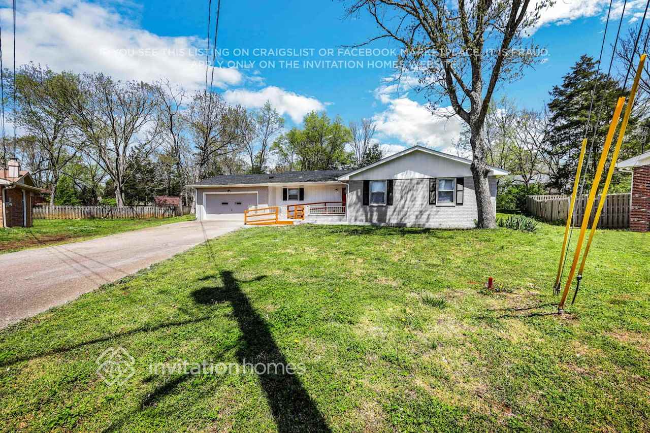 112 Lake Terrace Cir