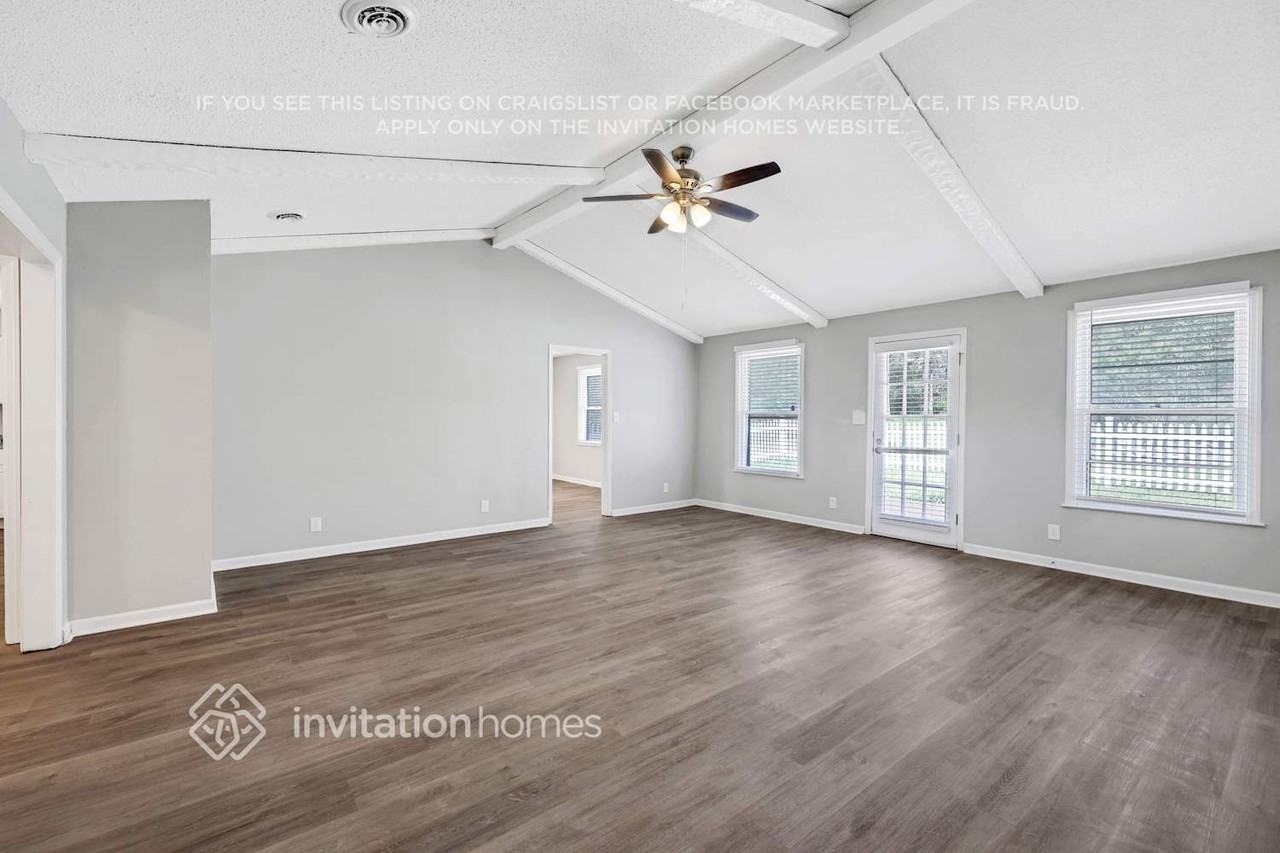 112 Lake Terrace Cir - Photo 7 of 26