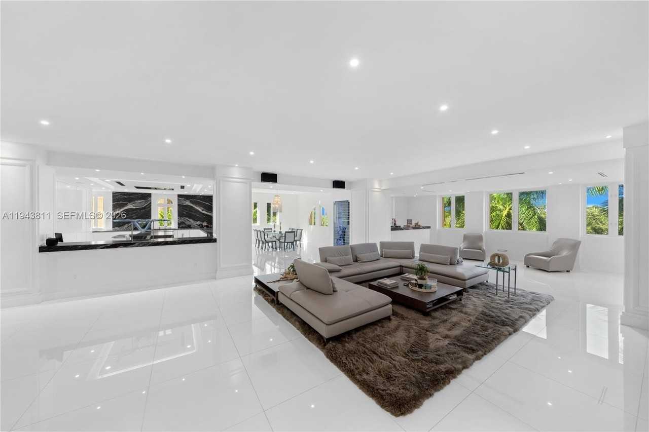 600 Coral Way #2 - Photo 2 of 50