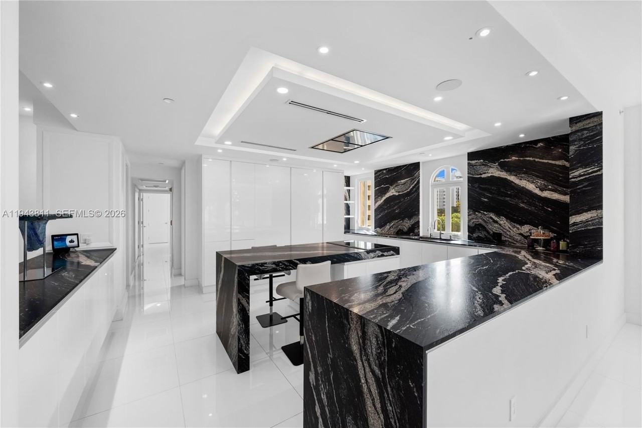 600 Coral Way #2 - Photo 6 of 50