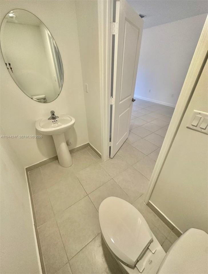 23141 Sw 131st Ave - Photo 5 of 14