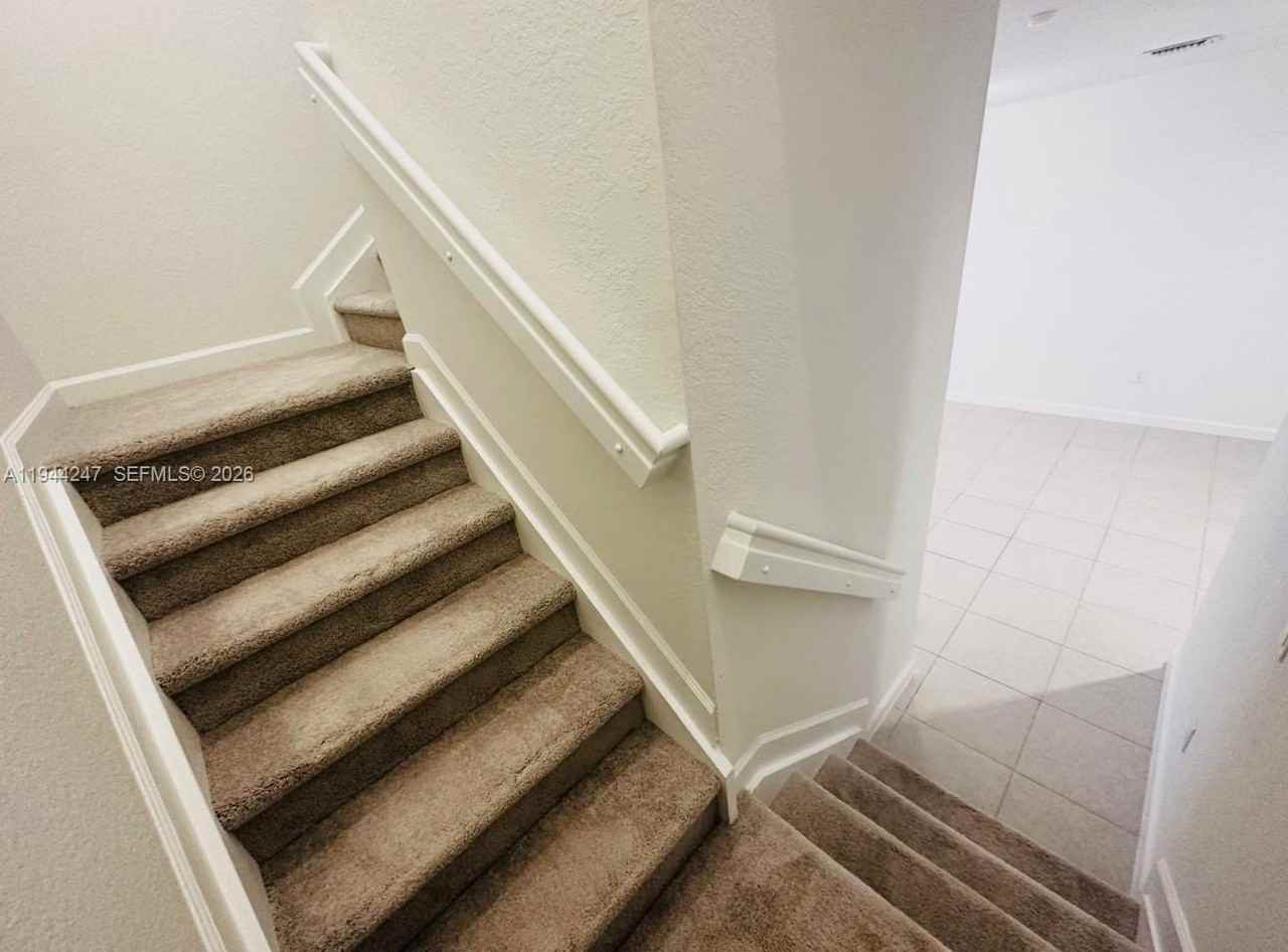 23141 Sw 131st Ave - Photo 6 of 14