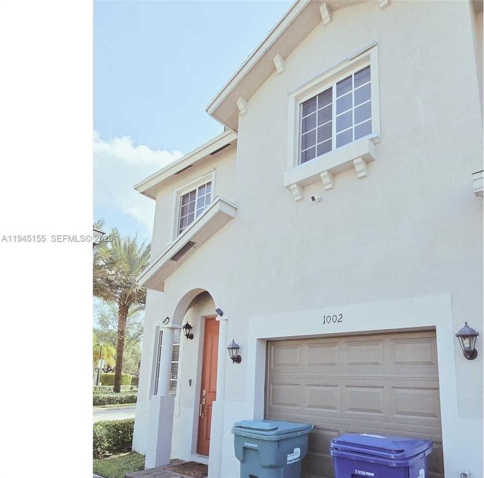 1002 Nw 208th Ter - Photo 2 of 23