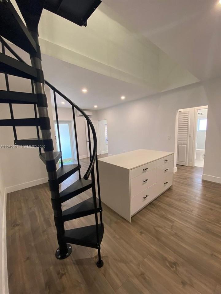 7411 Carlyle Ave #2 - Photo 3 of 11