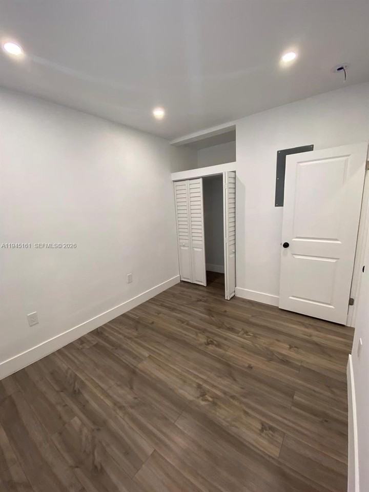 7411 Carlyle Ave #2 - Photo 5 of 11