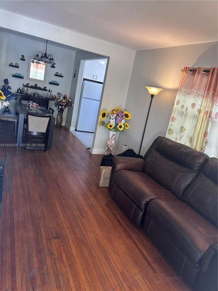 680 Ne 136th St #0 - Photo 4 of 14