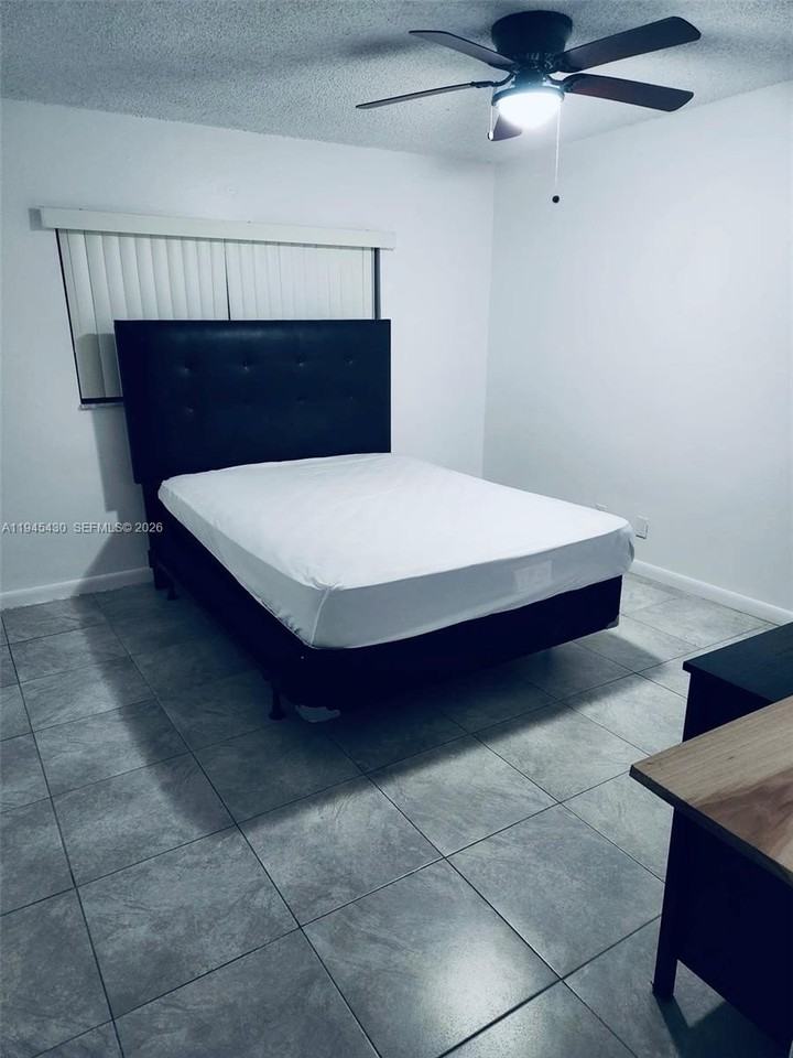 4101 Nw 26th St #258 - Photo 7 of 10