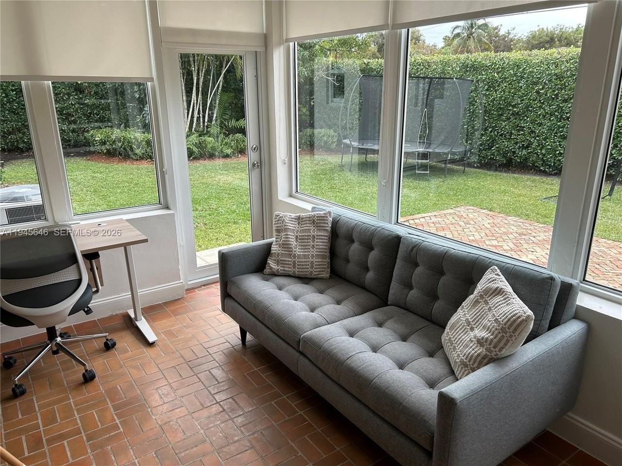 1240 S Alhambra Cir - Photo 7 of 20