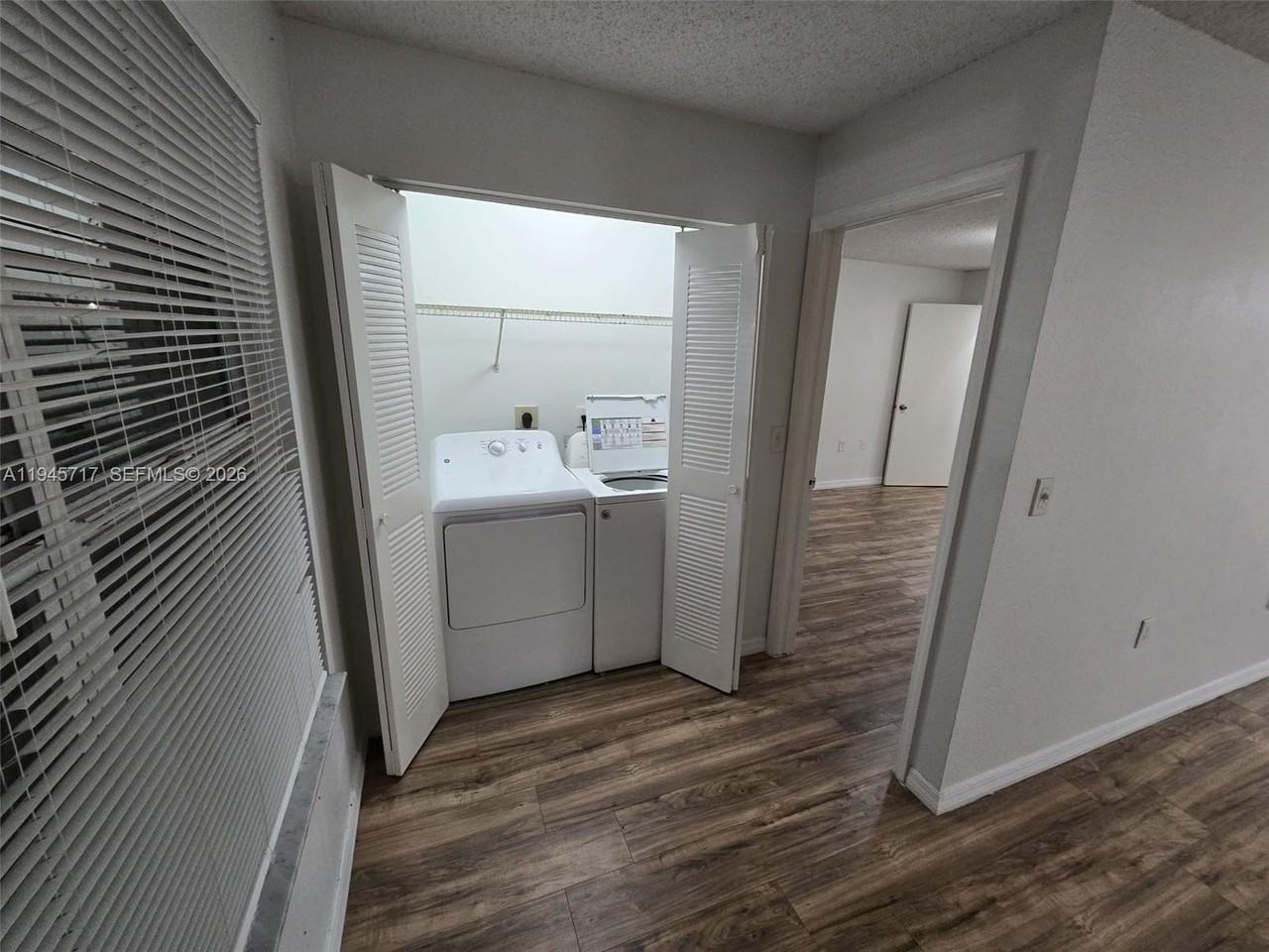 12730 Vista Isles Dr #815 - Photo 7 of 17