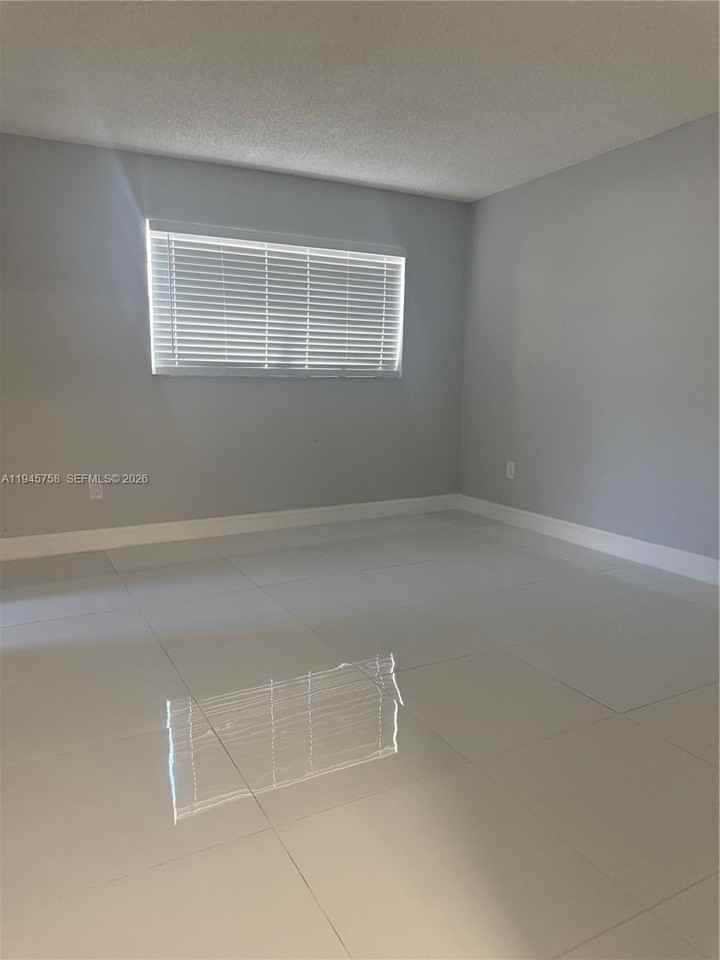 14285 Sw 287th St #0 - Photo 7 of 8