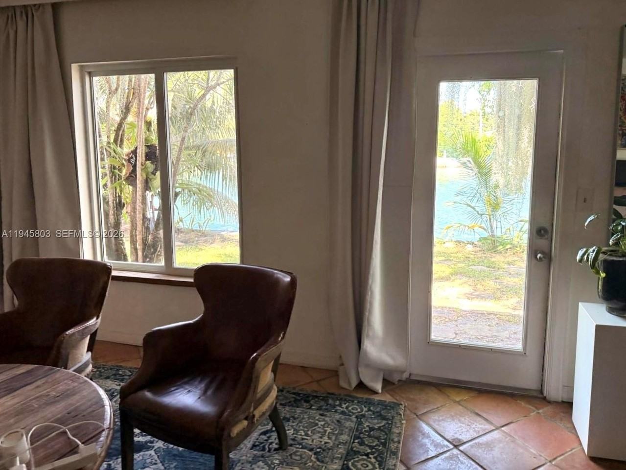 1785 Calais Dr #8 - Photo 3 of 19