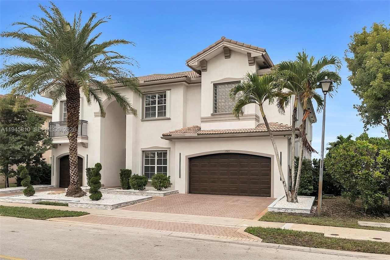 17809 Sw 54th St - Photo 2 of 50