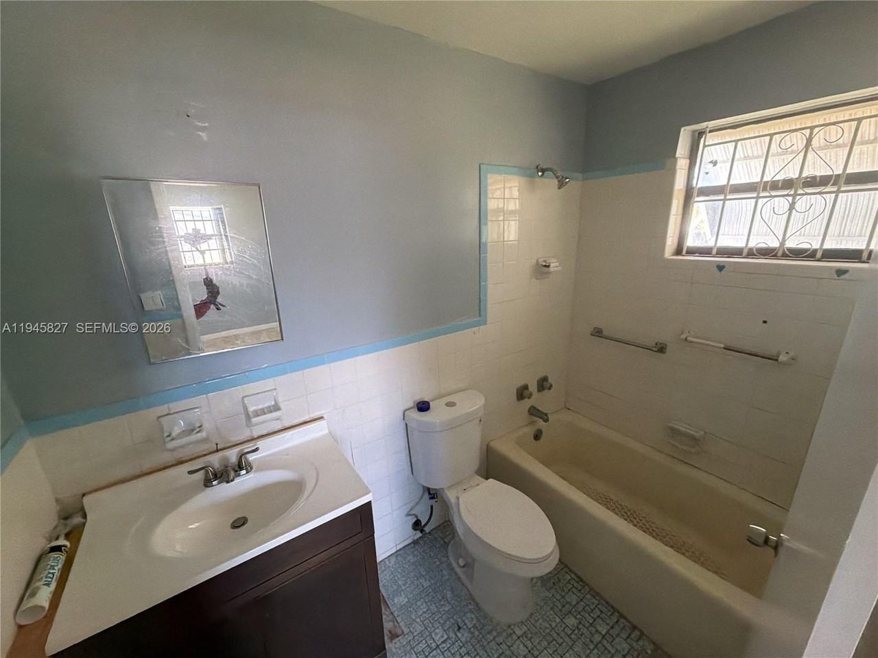 22192 Sw 117th Ave #1 - Photo 4 of 6